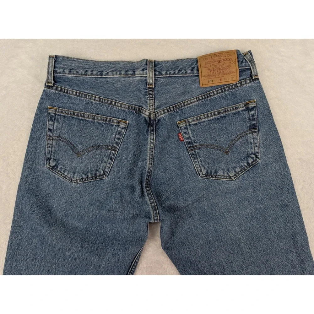 VTG Levi's 501 Jeans Men's 36x32(34x31) Blue Light Wash Button-Fly Denim Y2K
